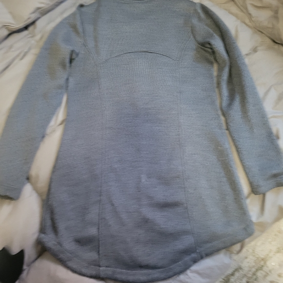 Mondetta, Grey zip up longline sweater. - Picture 4 of 5